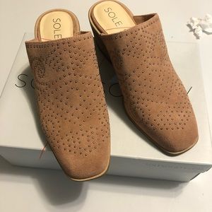 Sole Society clogs size 7 1/2